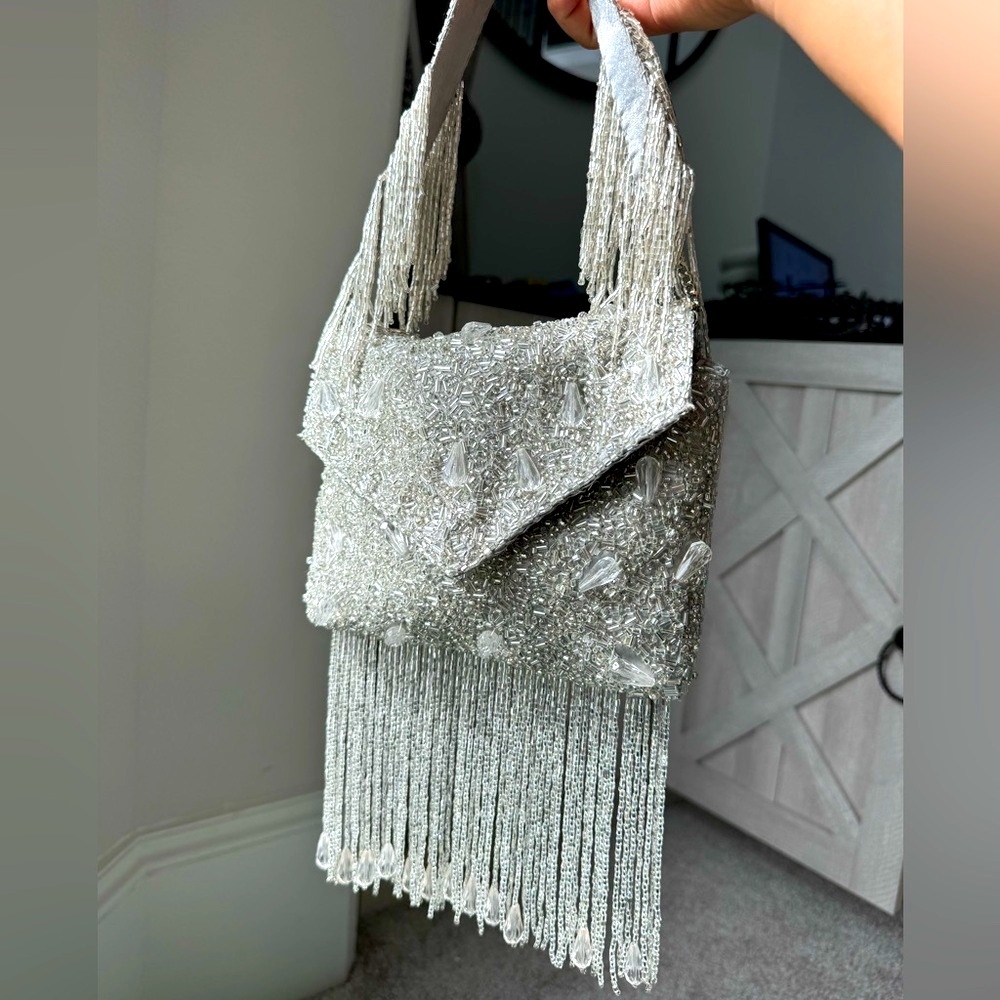 VIRAL RARE CRYSTAL BEADED BAG CROSSBODY